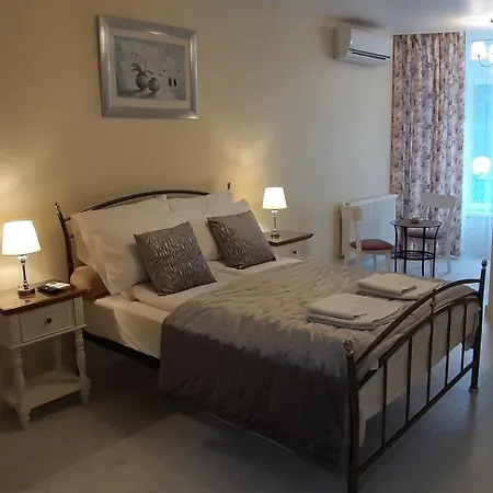 Apartmets Club Διαμέρισμα Γιαρέμτσε