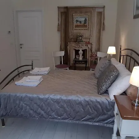 Apartmets Club ירמכה