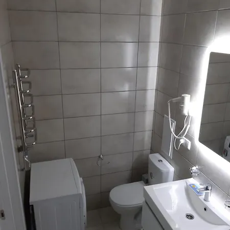 Apartmets Club *
