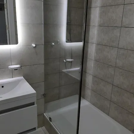 Apartmets Club *